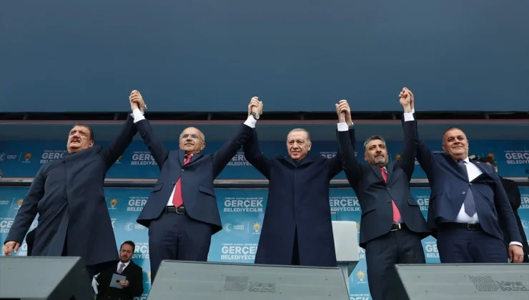 Erdoğan: Deprem bölgesindeki hak sahiplerine konutlarına kavuşma hedefimiz var